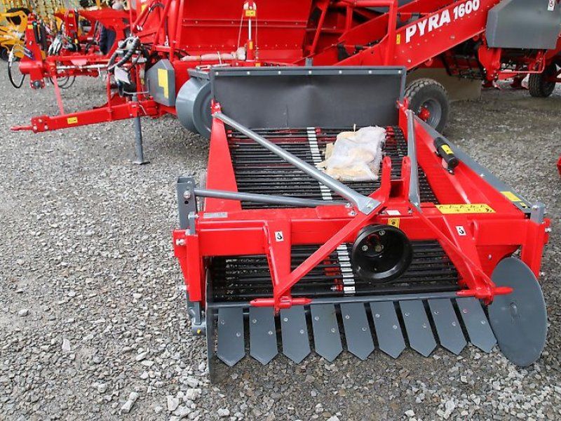 Unia WEGA 1400 UNO Siebkettenroder