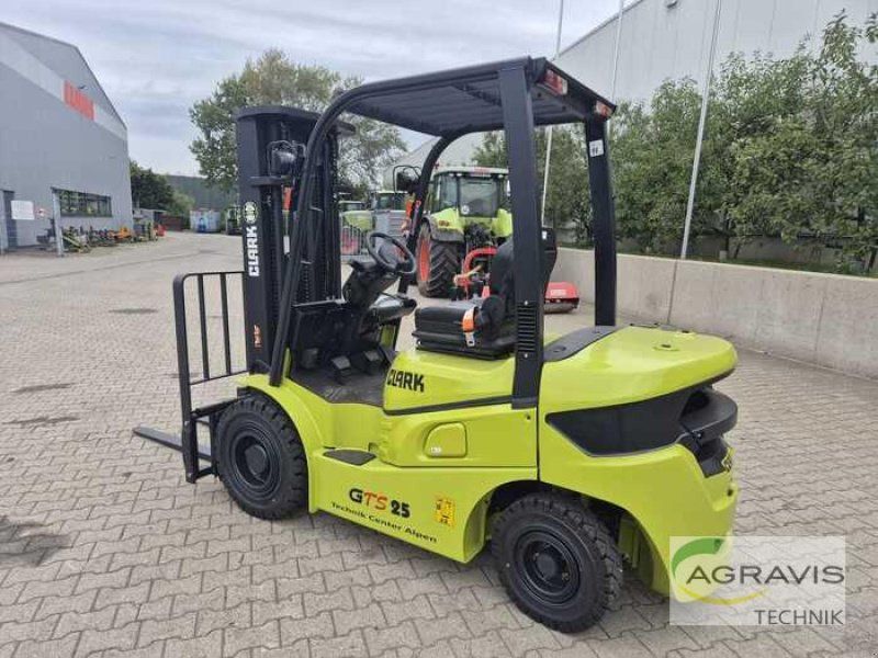 Clark GTS25D