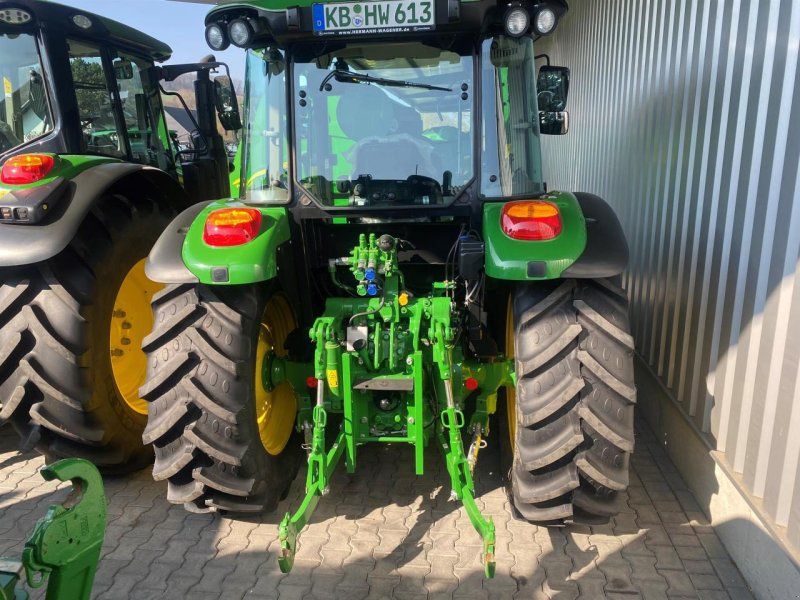 John Deere 5100M  PR40