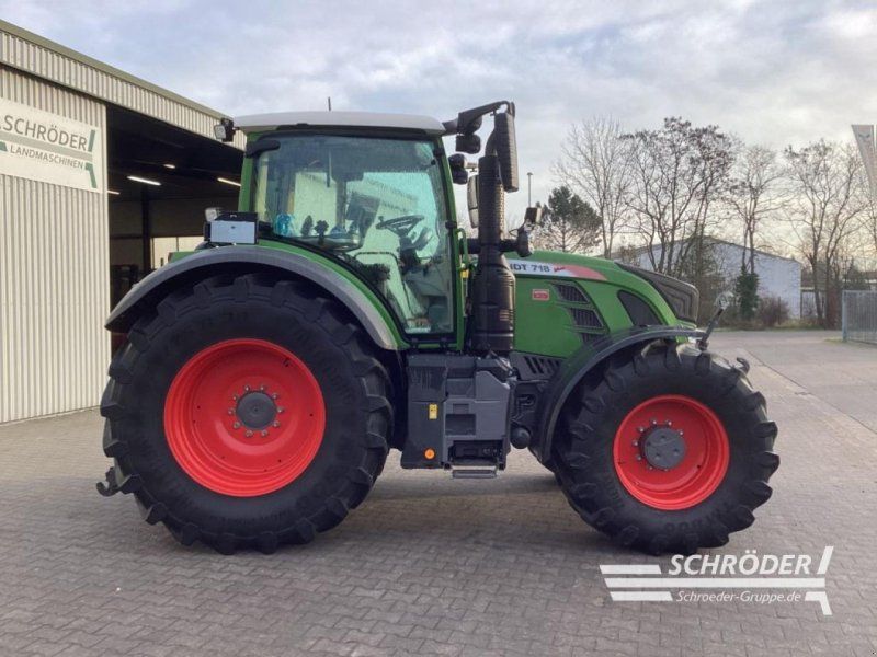 Fendt 718 VARIO S4 PROFI PLUS