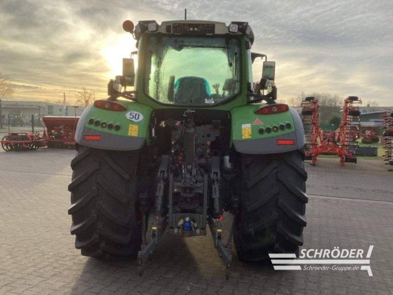 Fendt 718 VARIO S4 PROFI PLUS