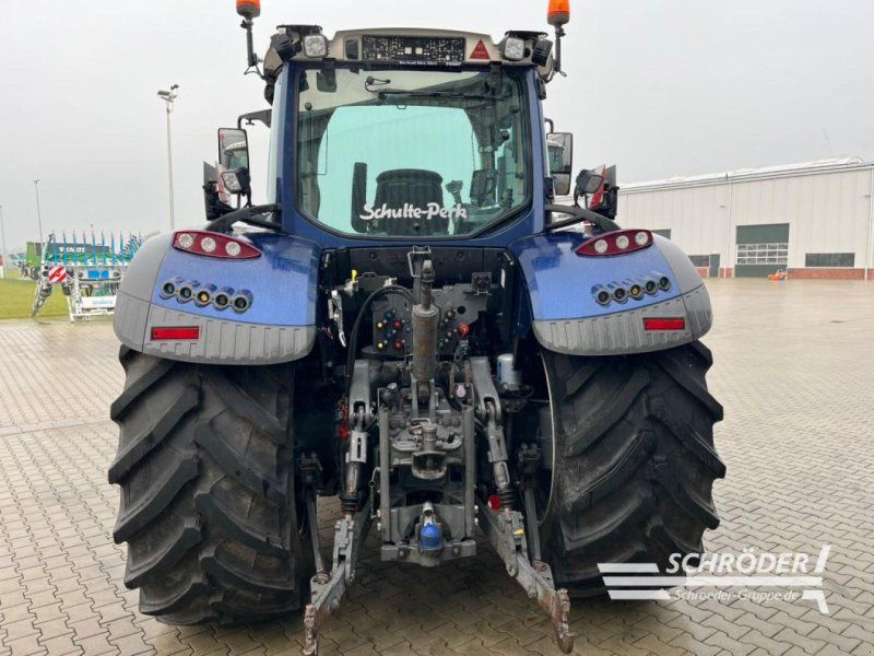 Fendt 724 VARIO S4 PROFI