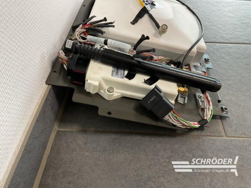 Trimble AG 382 | TRIMPLE AG 382 | RTK | FENDT