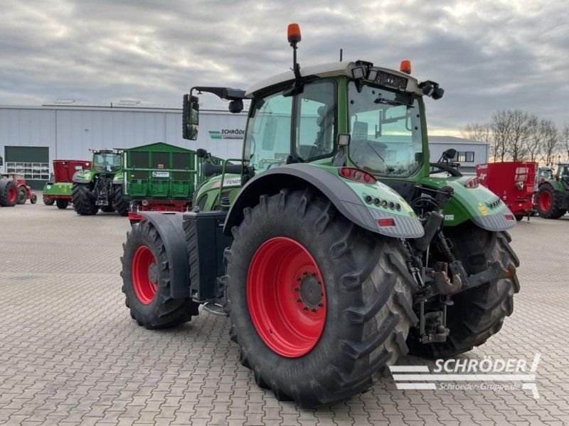 Fendt 724 VARIO S4 PROFI PLUS