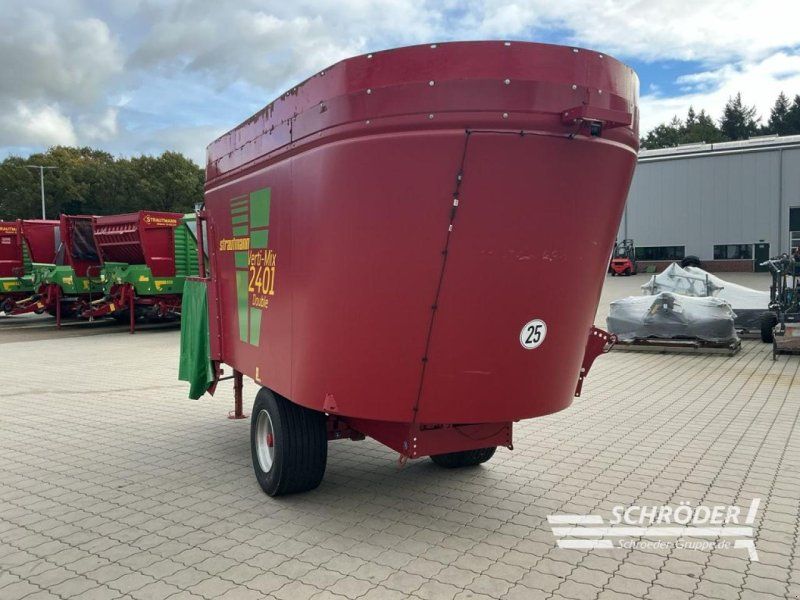 Strautmann VERTI MIX 2401 DOUBLE VORFÜHRMASCHINE