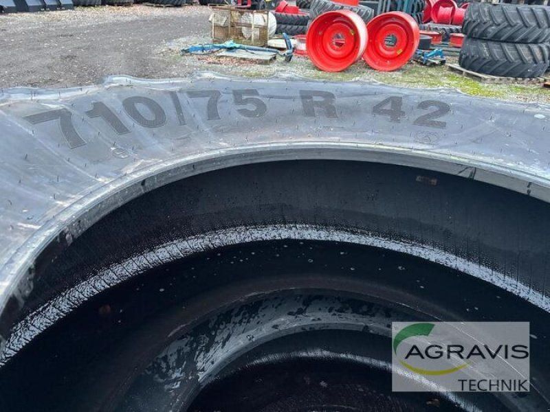 BKT 710/75- R42