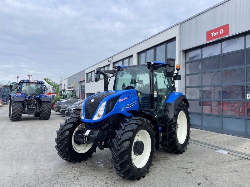 New Holland T5.120 Dynamic Command (Stage V)