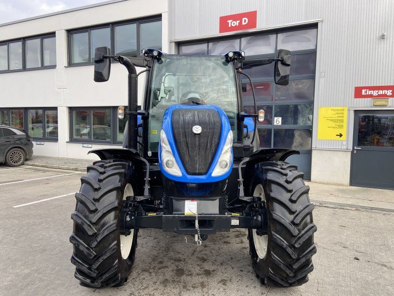 New Holland T5.120 Dynamic Command (Stage V)