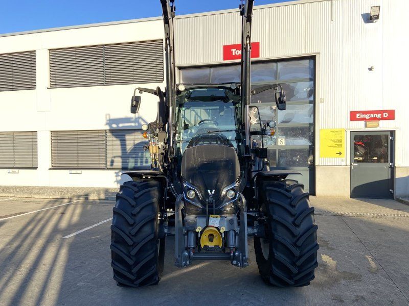 Valtra A 115