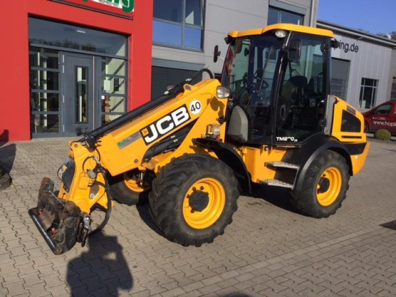 JCB TM220