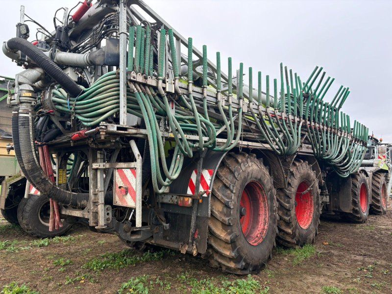 Claas Xerion 4000 SaddleTrac