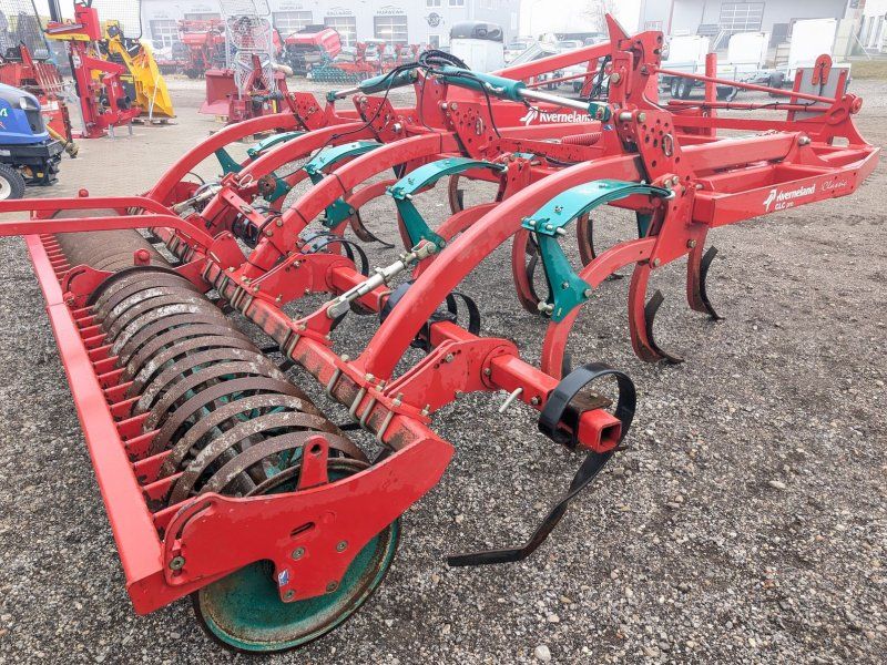 Kverneland CLC Proclassic- 400 Blattfedersteinsicherung