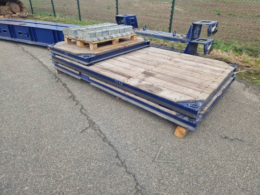 Faymonville STBZ-4VA (Hydr. vesseldeck 8+4,5+4,2+6m)