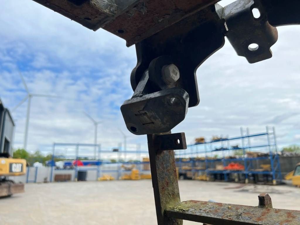 CAT 312D / 315D / 319D / 320D / 324D / 329D / 330D / 3