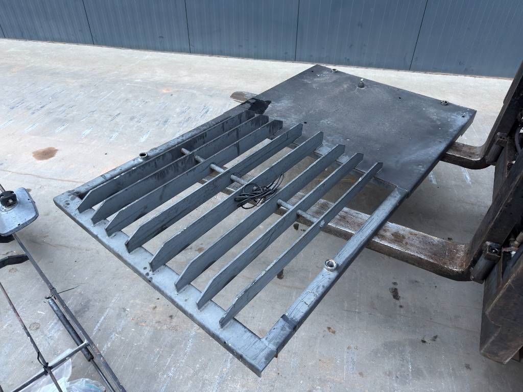 CAT 313E / M315F / 320F / 323E / 325F / 329E / 330F /