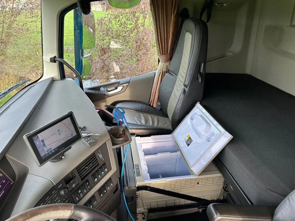 Volvo FH | 6X4/4 LIFT/BOUGY | 2016 | NL TRUCK