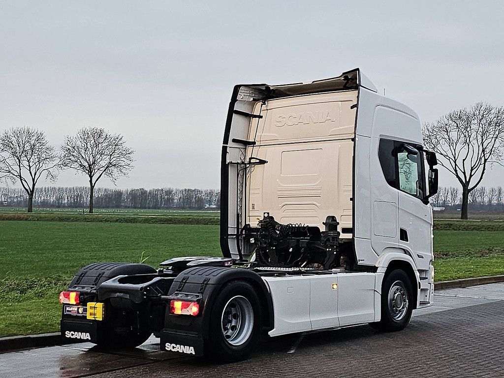 SCANIA R460