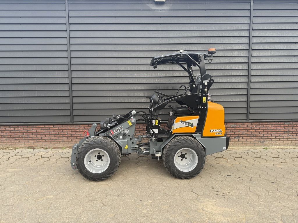 Giant G1500L X-tra minishovel (L = extra hefvermogen!)
