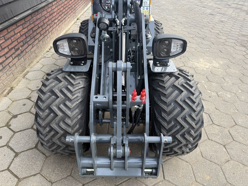 Giant G1500L X-tra minishovel (L = extra hefvermogen!)