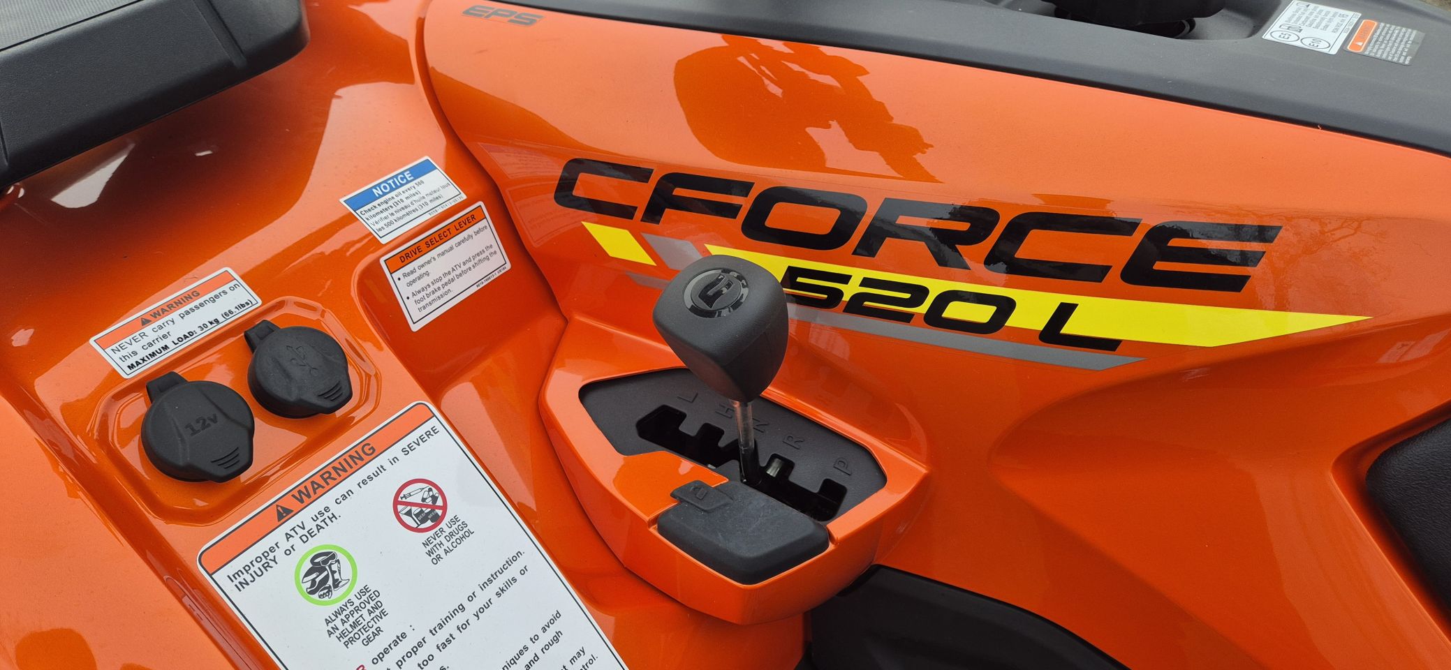 Cf-moto cforce 520L stuurbekrachtiging autokenteken