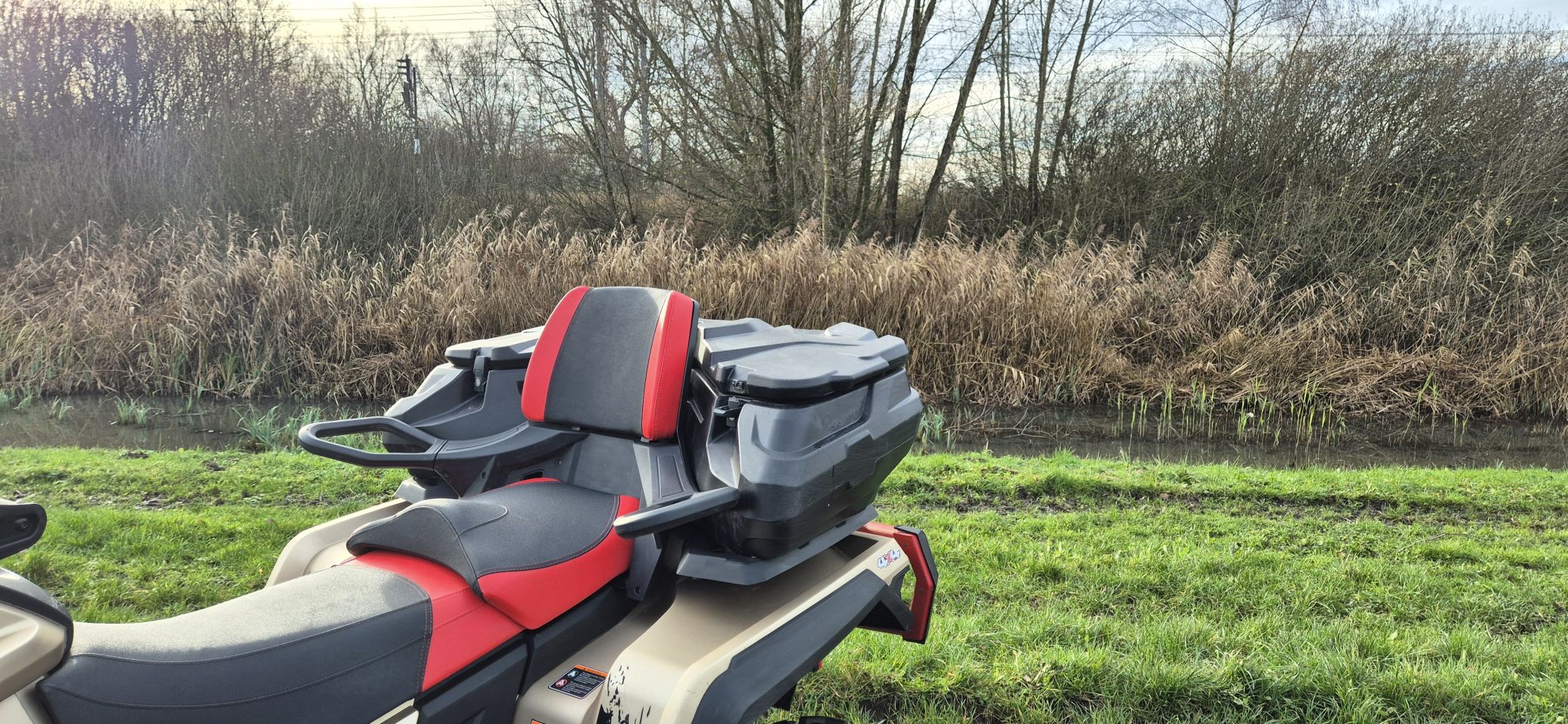 Aodes Pathcross 1000L T kenteken mudversie kanon in het terrein