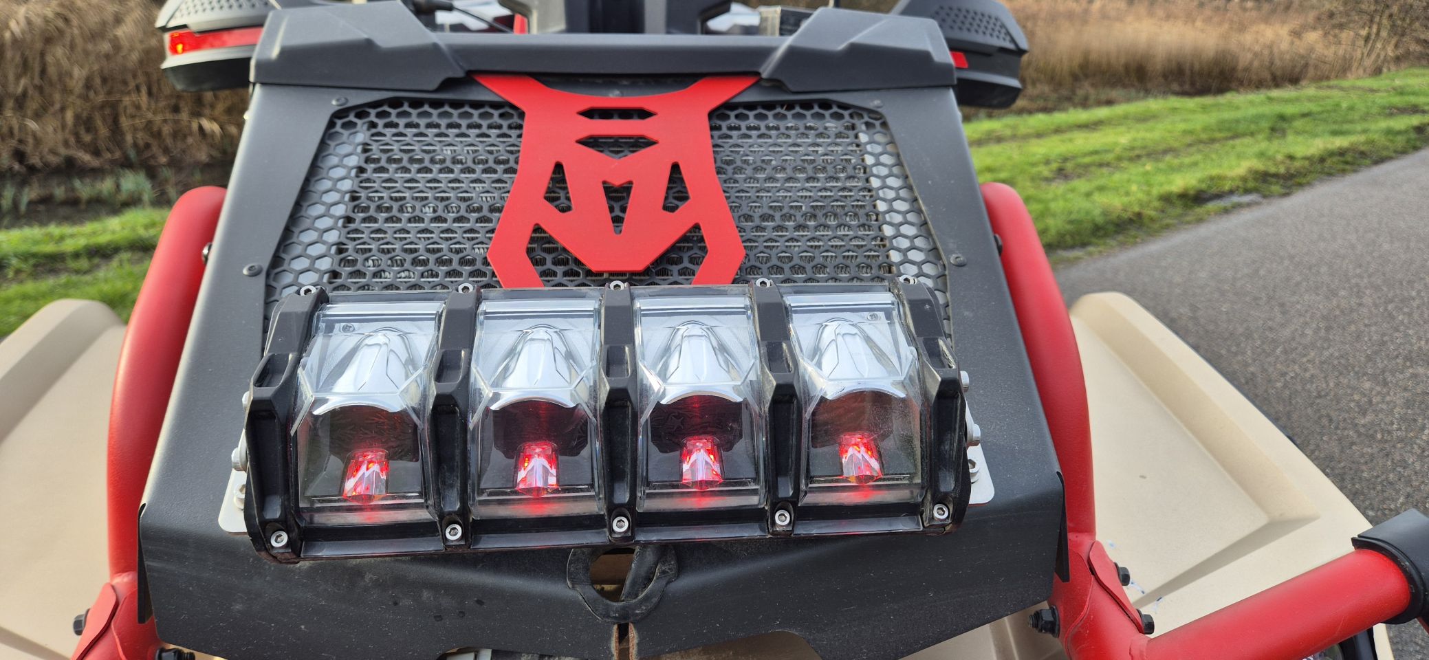 Aodes Pathcross 1000L T kenteken mudversie kanon in het terrein