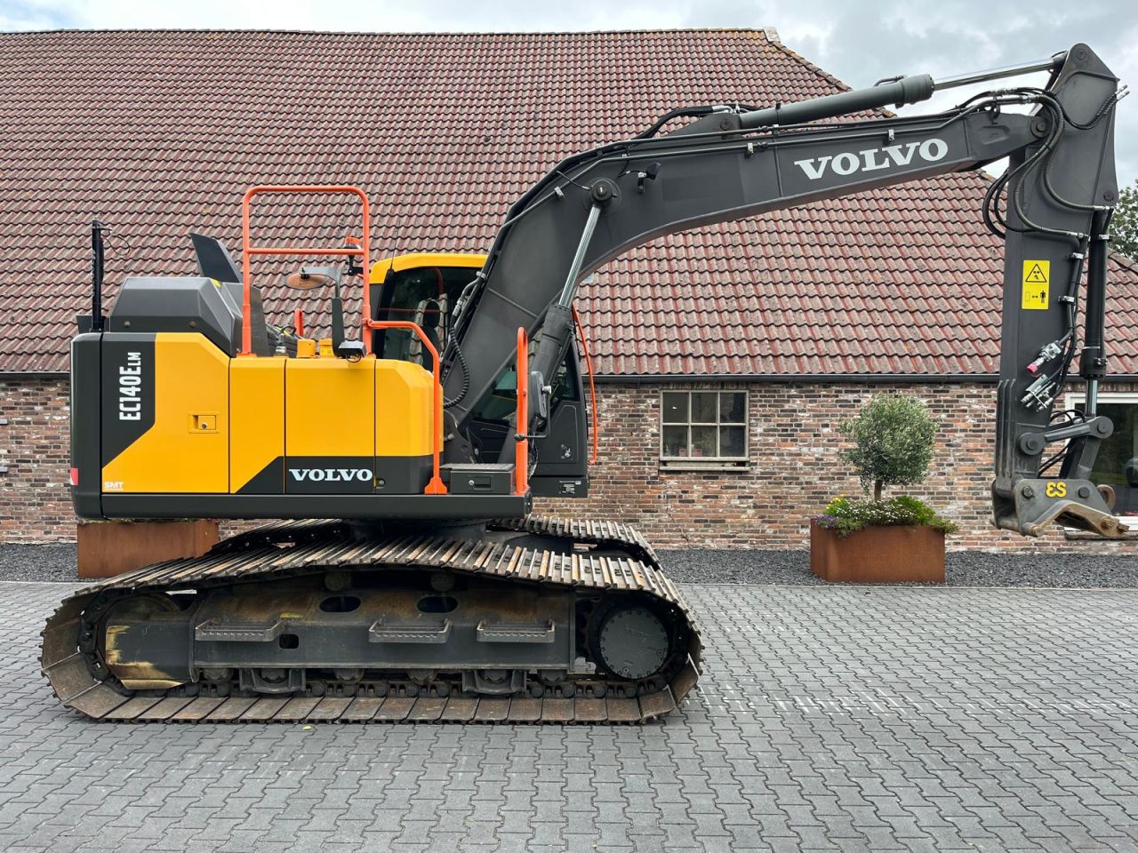 Volvo EC140ELM