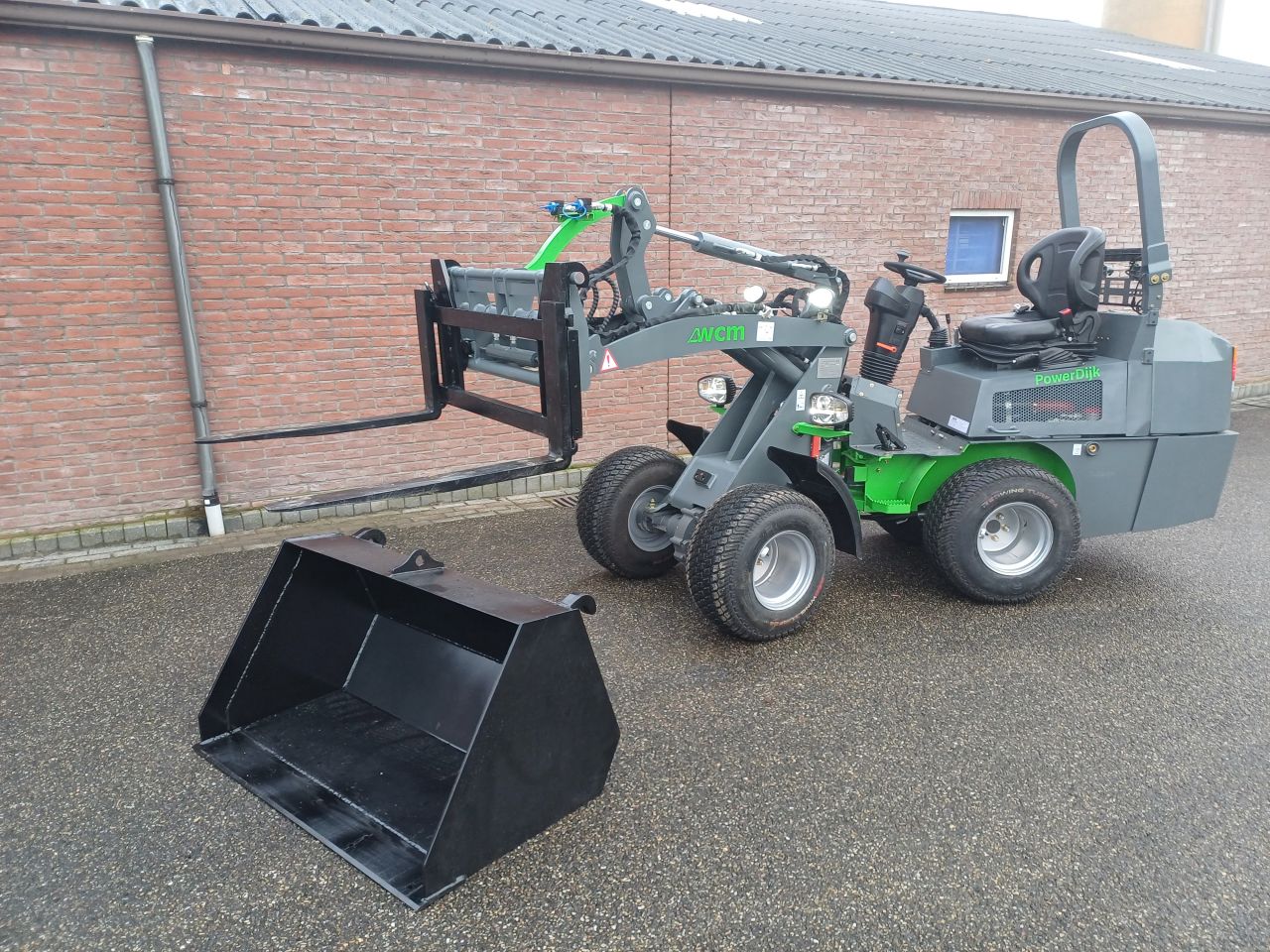 Minishovel WCM -L1812 Kubota diesel