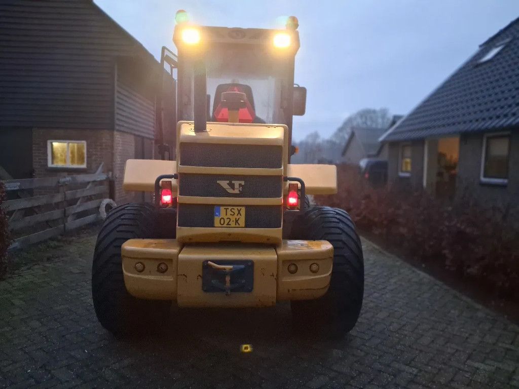 Venieri VF 7.63 shovel met lepels puinbak bak 35km