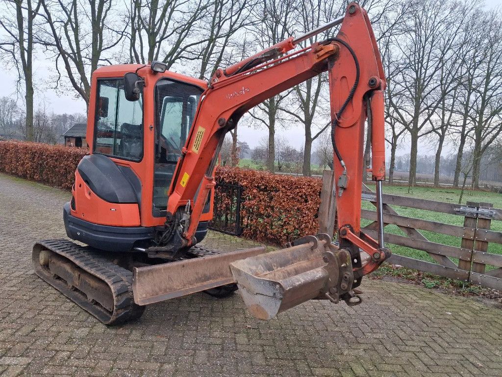 Kubota U25-3 minigraver 2 bakjes