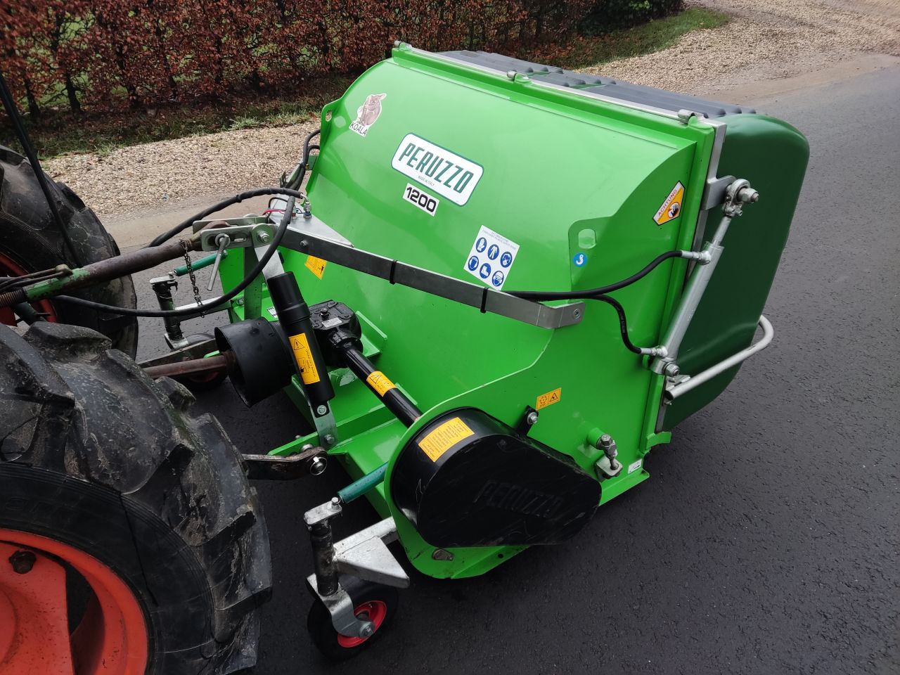 PERUZZO klepelmaaier met opvang (type Koala 1200, 120 cm.)