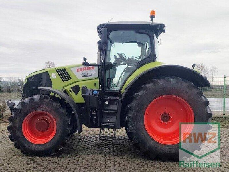 Claas Axion 830