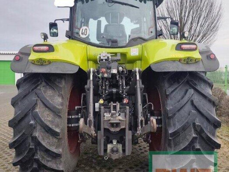 Claas Axion 830