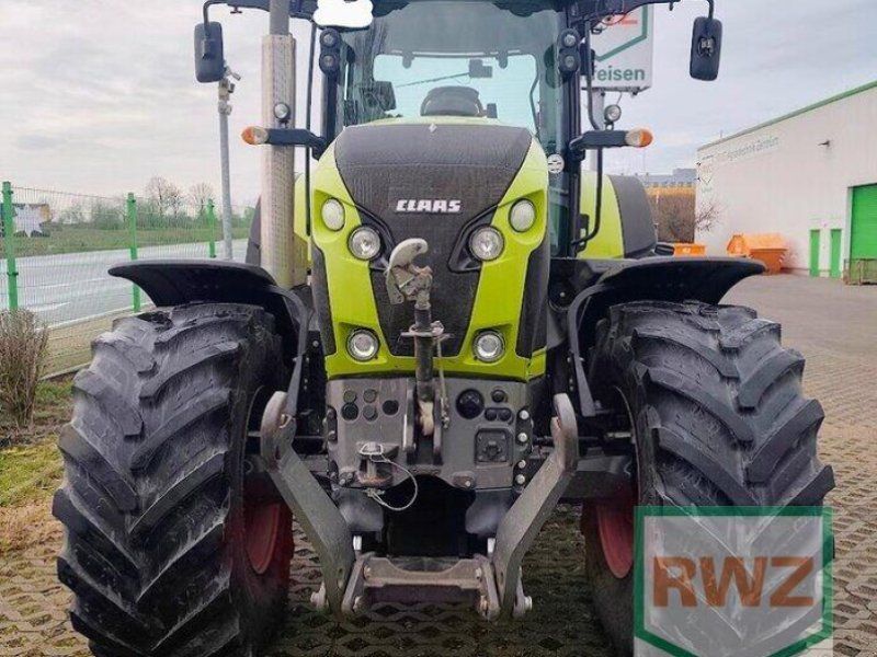 Claas Axion 830