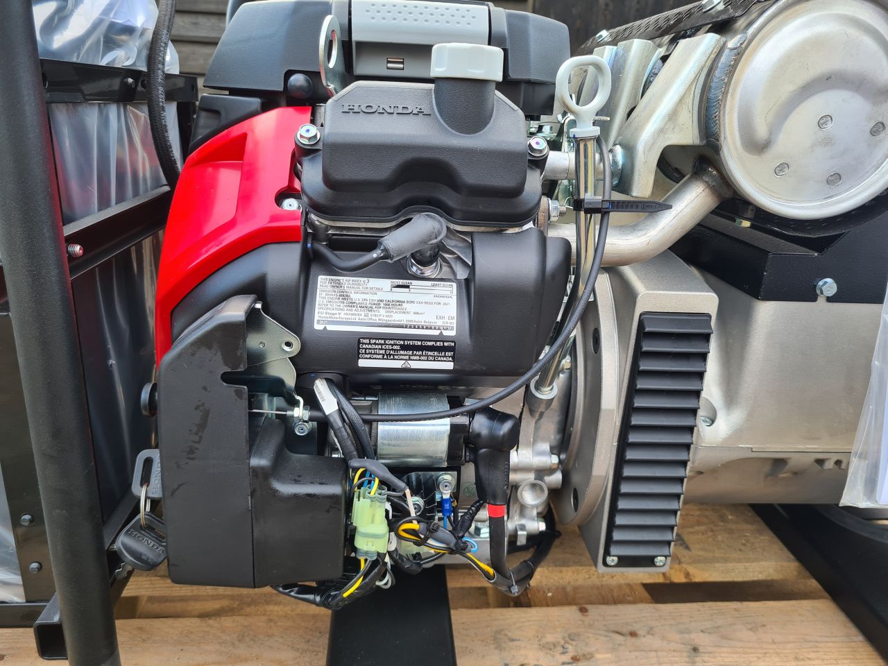 Europower EP12000E aggregaat generator met honda GX690 motor