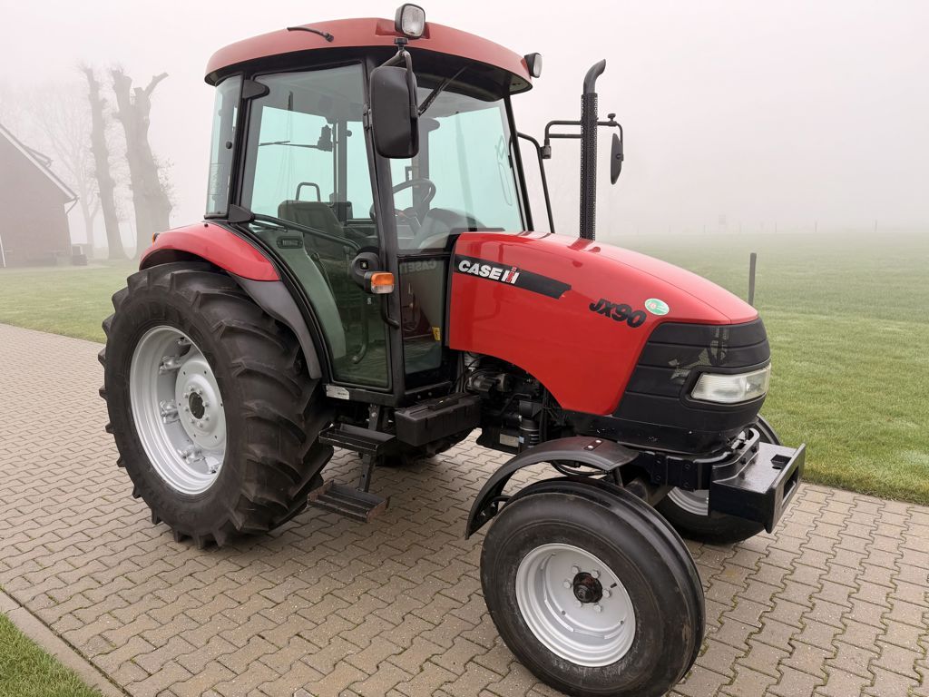Case IH JX 90