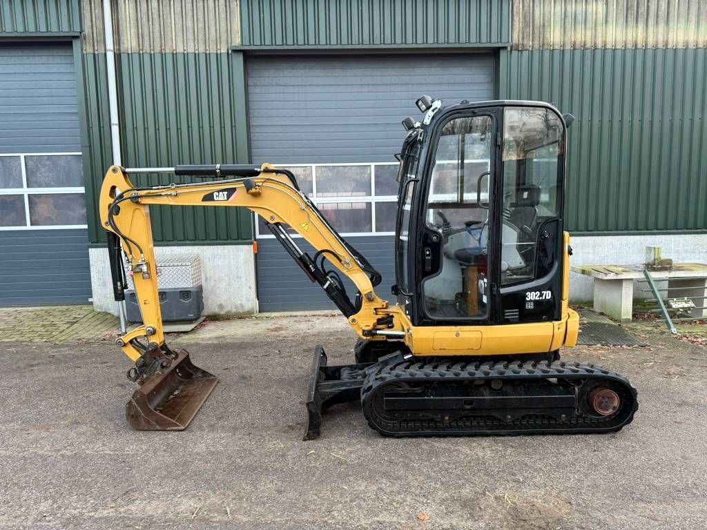 CAT 302.7 D CR