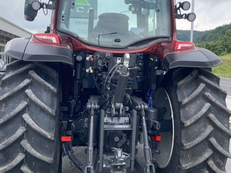 Valtra G135 VERSU