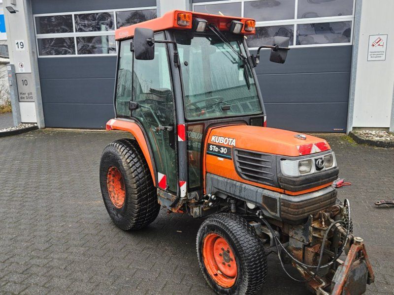 Kubota STa-30