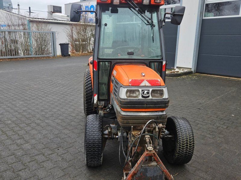 Kubota STa-30