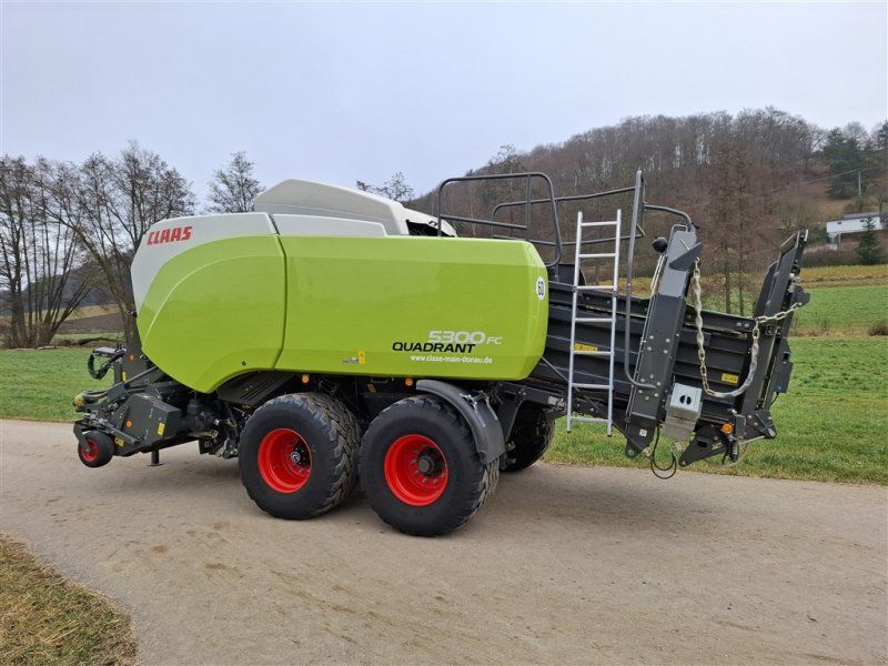 Claas Quadrant 5300 FC