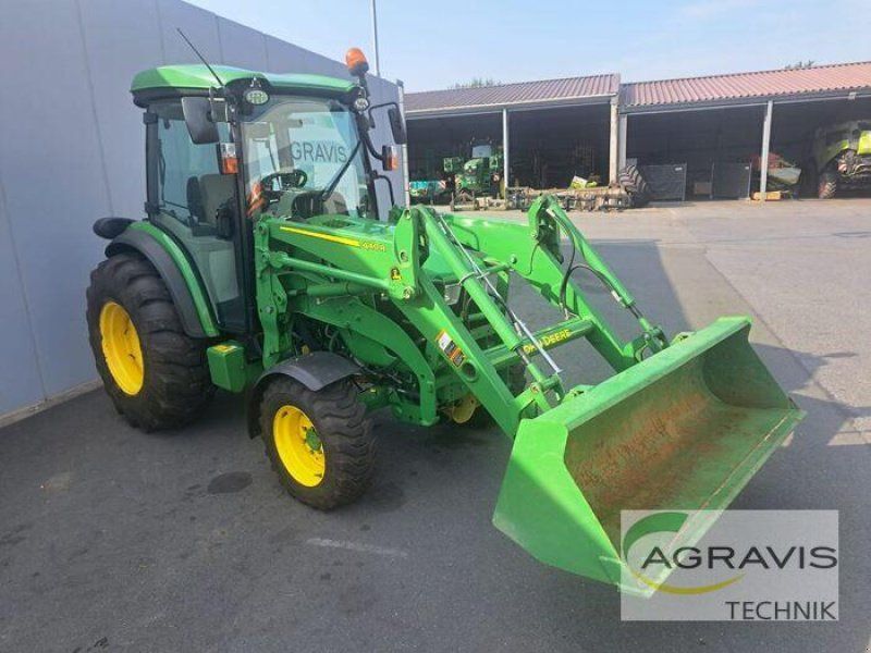 John Deere 4066 R