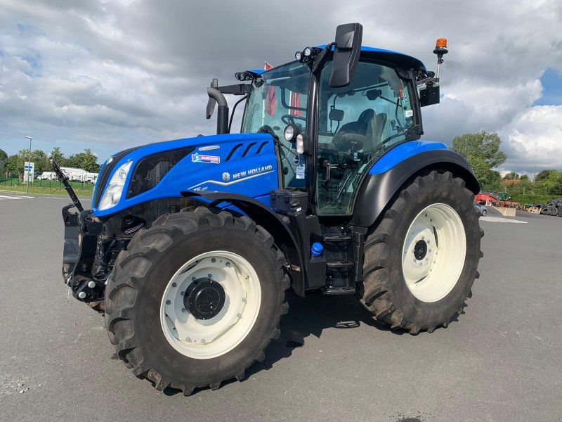 New Holland T5.120 DYNAMIC COMMAND