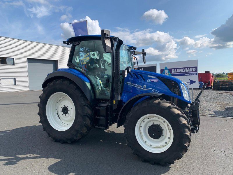 New Holland T5.120 DYNAMIC COMMAND