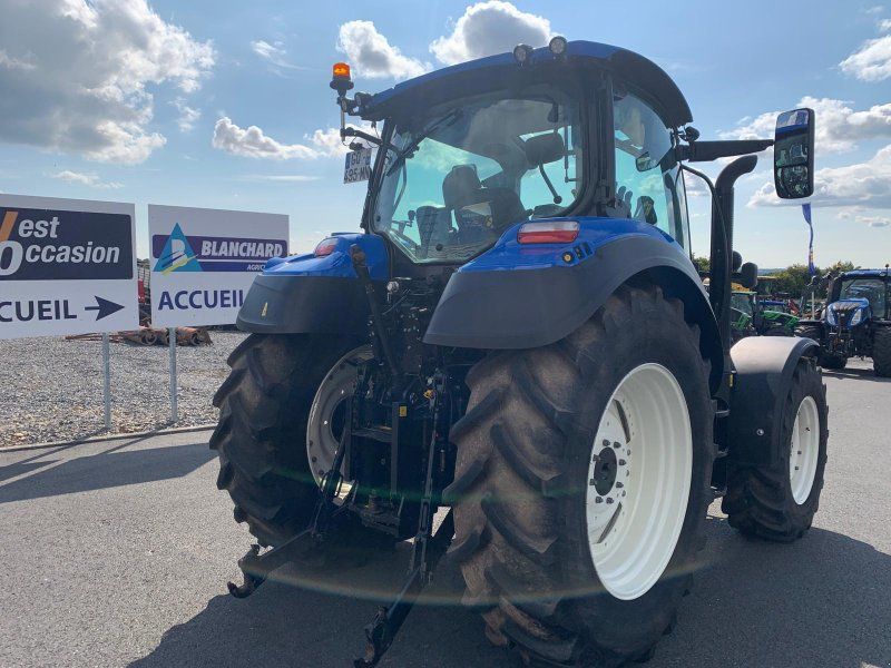 New Holland T5.120 DYNAMIC COMMAND