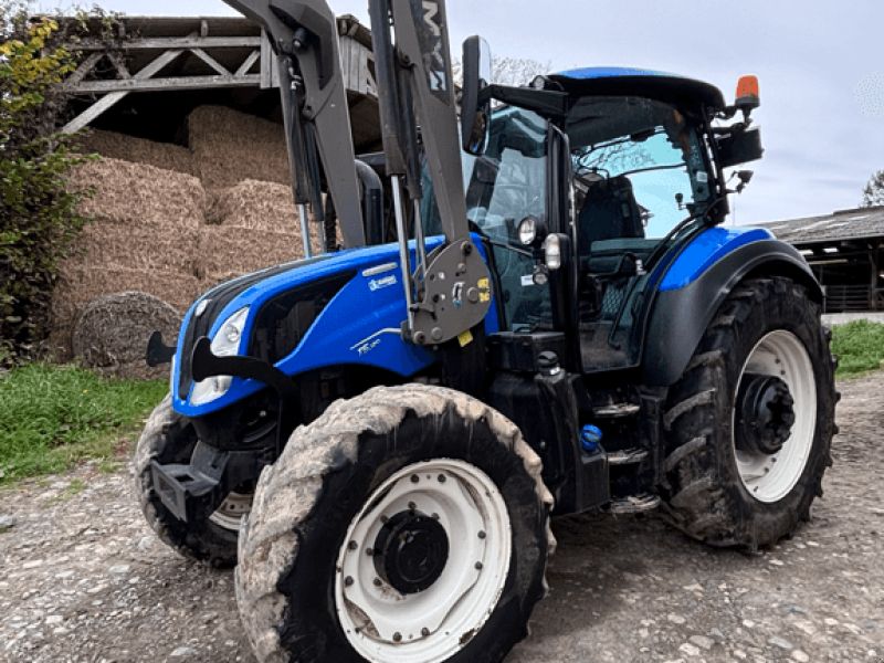 New Holland T5.120 DYNAMIC COMMAND