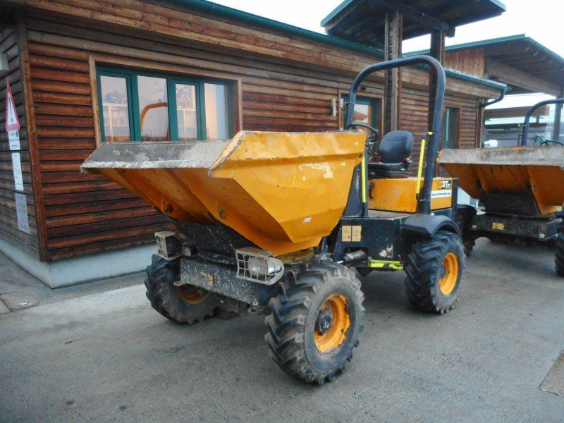 JCB 3 TST Diesel Allrad er mit Drehmuld ( EG 2,4