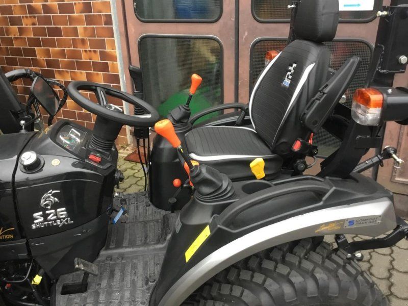 Solis 26 9+9 Panther