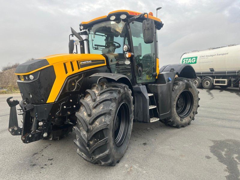 JCB Fastrac 4220