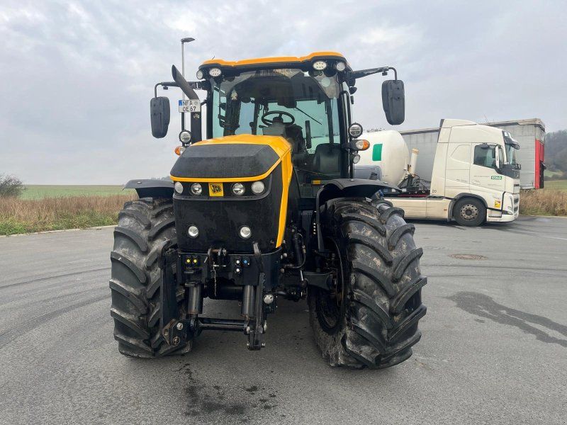 JCB Fastrac 4220
